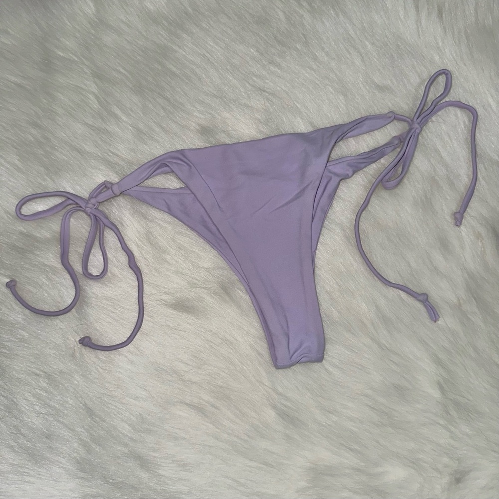 NWOT Lavender Bikini Bottom